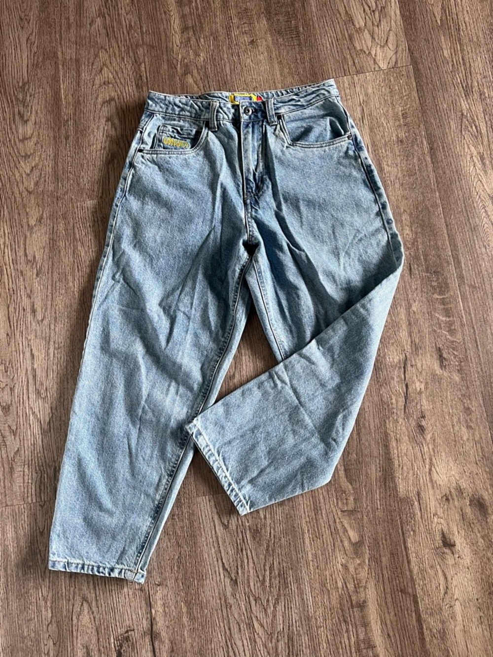 Empyre Men’s medium blue Ultra loose jeans